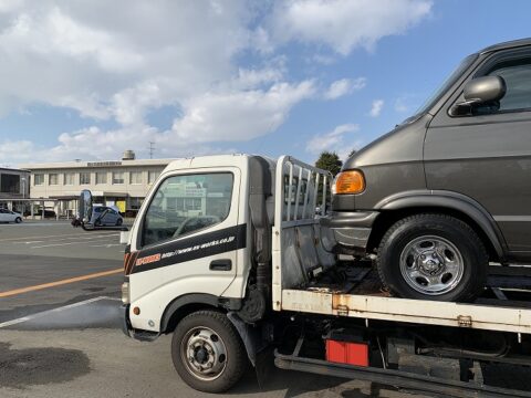 山形県 鈴木様 ダッジラムバン納車となりました！