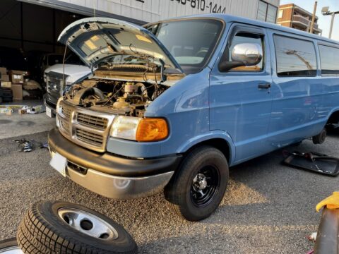 車検にタイヤ交換にショックもついでにｗ